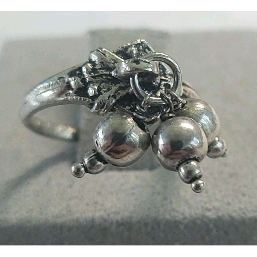 Size 5 Silver Tone Dangle Bead Ring 3 Ball Charm Cluster Boho Tribal Gypsy 2mm